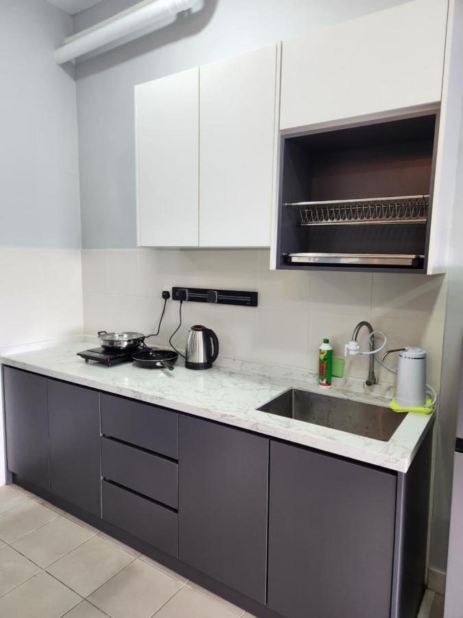 Taman Equine Comfy Studio#Greenery View#4 Pax#Aeon Mall Seri Kembangan Zewnętrze zdjęcie