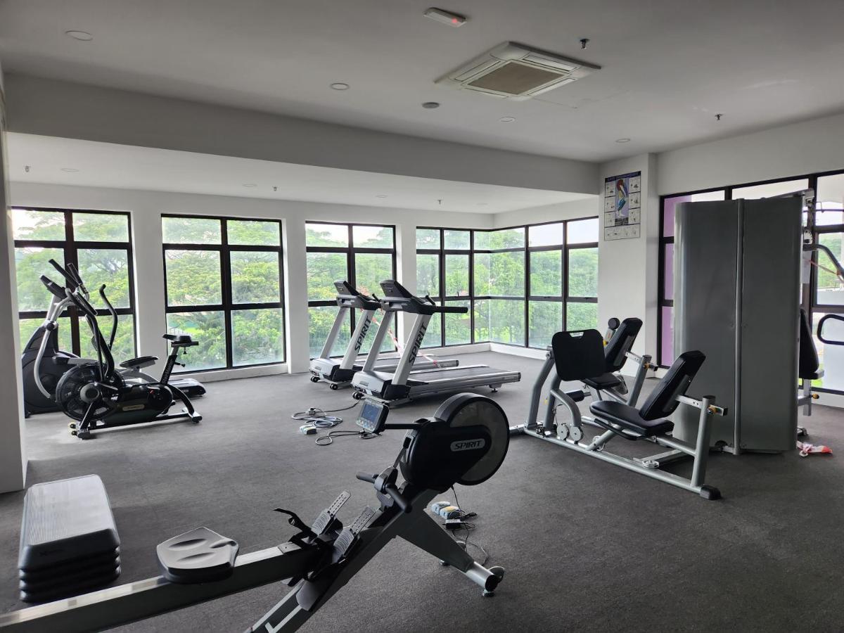 Taman Equine Comfy Studio#Greenery View#4 Pax#Aeon Mall Seri Kembangan Zewnętrze zdjęcie